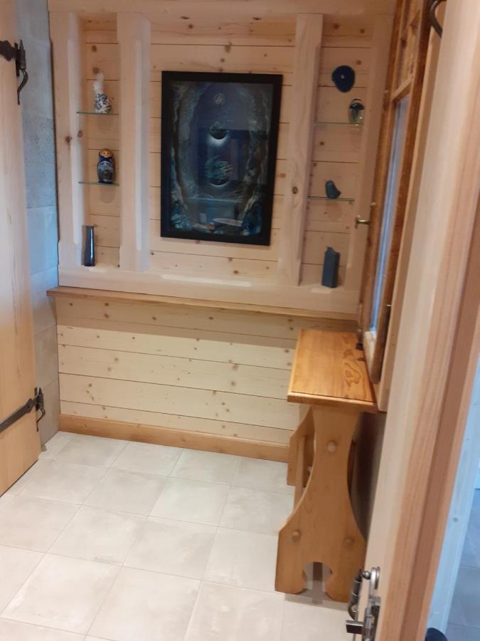 Les Abeilles Bed & Breakfast Romont ภายนอก รูปภาพ